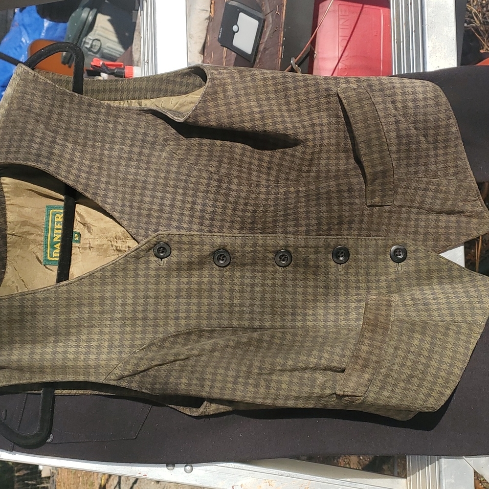 DANIER VEST